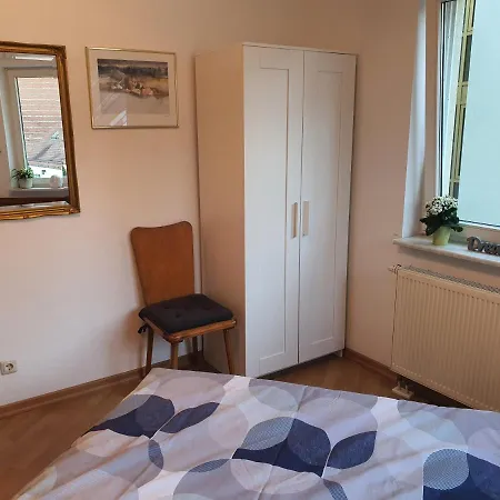 Carlo Familienfreundliches 3-raum Auf Der Dom-insel Apartment Brandenburg (Brandenburg an der Havel)