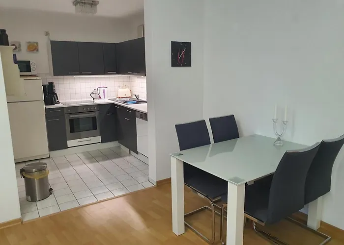 Carlo Familienfreundliches 3-raum Auf Der Dom-insel Lägenhet Brandenburg (Brandenburg an der Havel)