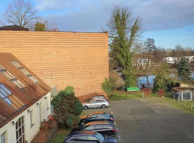 Lägenhet Carlo Familienfreundliches 3-raum Auf Der Dom-insel *