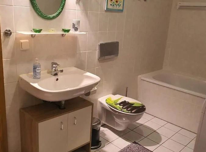 Carlo Familienfreundliches 3-raum Auf Der Dom-insel Brandenburg (Brandenburg an der Havel)